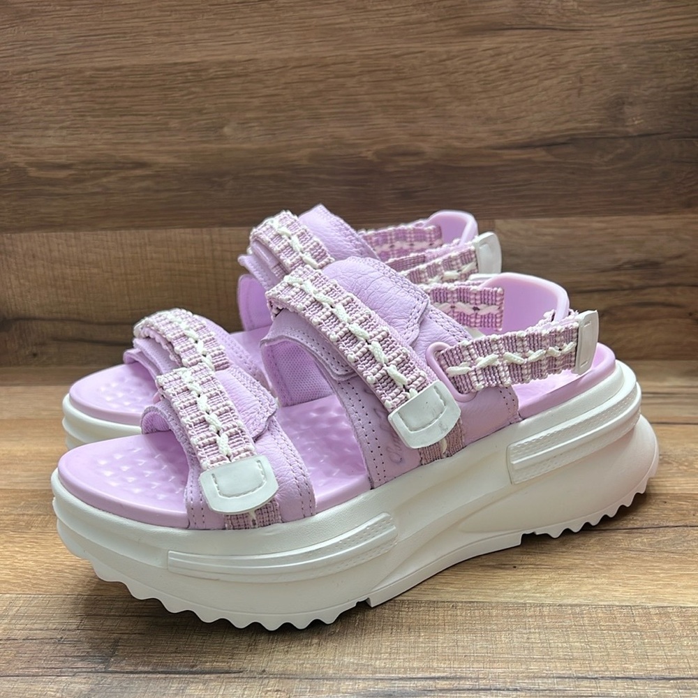 Converse Women's Platform Sandals in Light Purple